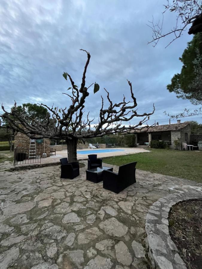 Le Cabanon Des Cigales Provencale Vila Puyméras Exterior foto